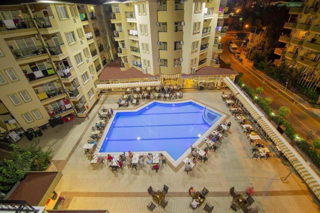 Kleopatra Royal Palm Hotel