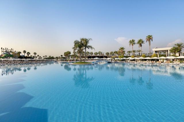 Miracle Resort