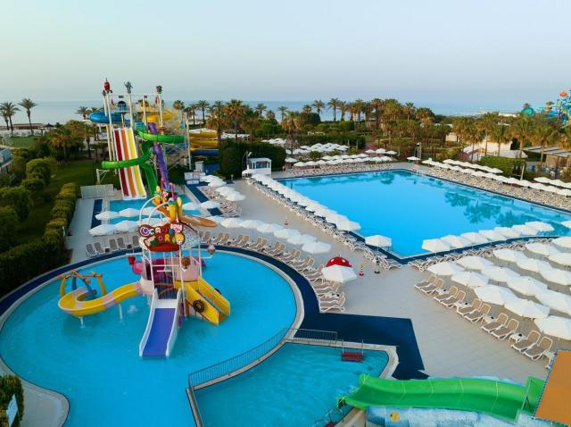 Miracle Resort