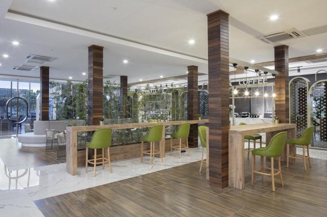 Kervansaray Lara Hotel
