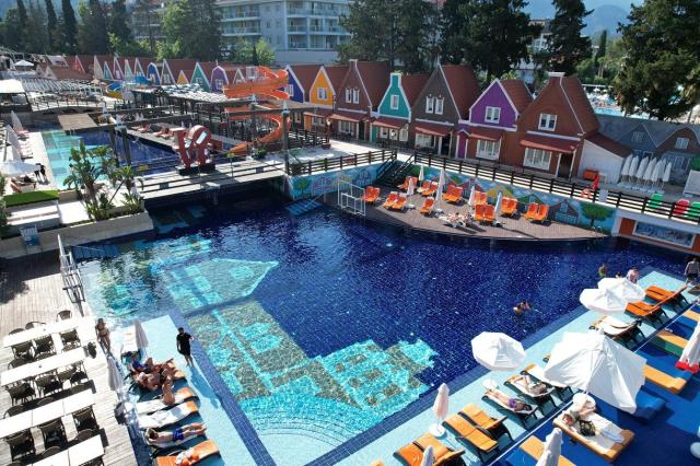 Orange Country Resort