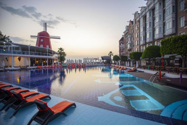 Orange Country Resort