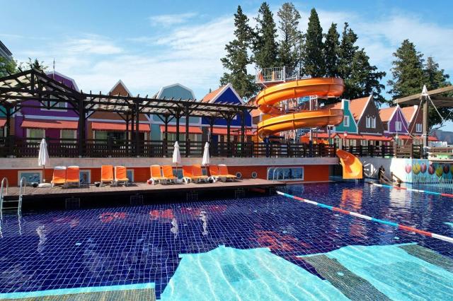 Orange Country Resort