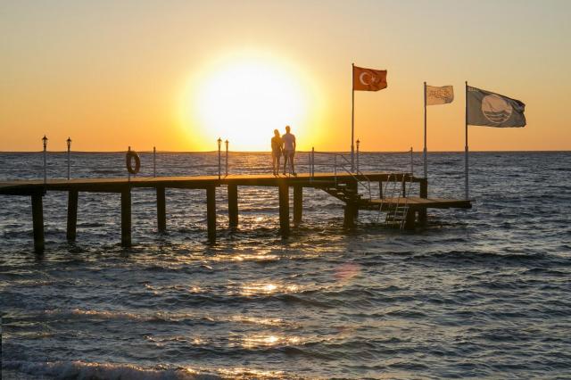 Sailors Beach Club