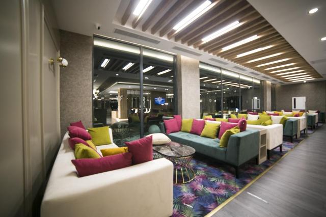 Sailors Beach Club