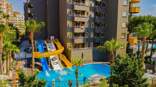 Grand Santana Hotel