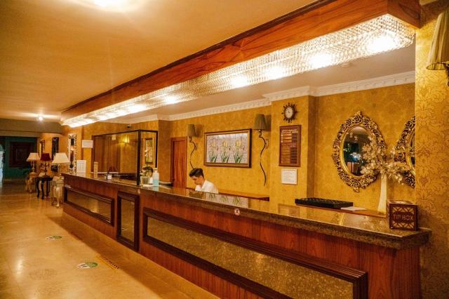 Grand Santana Hotel