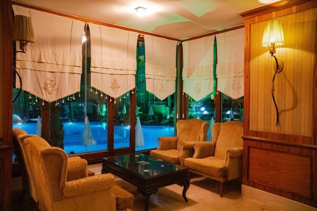Grand Santana Hotel