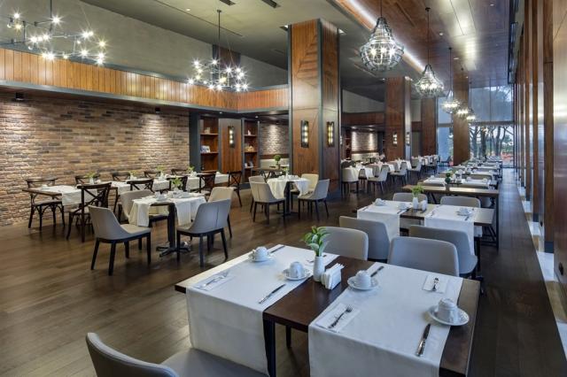 Trendy Hotel Lara
