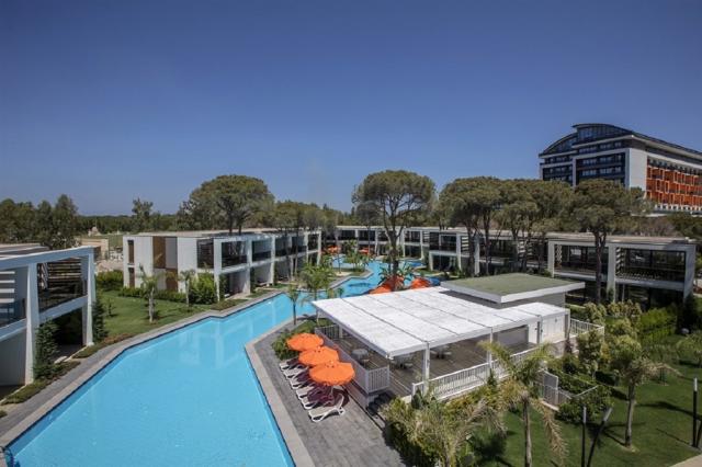 Trendy Hotel Lara