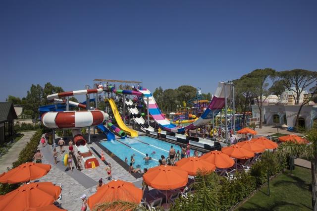 Trendy Hotel Lara