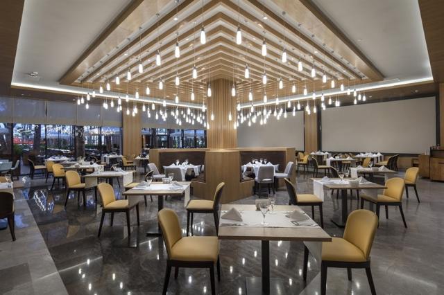 Trendy Hotel Lara