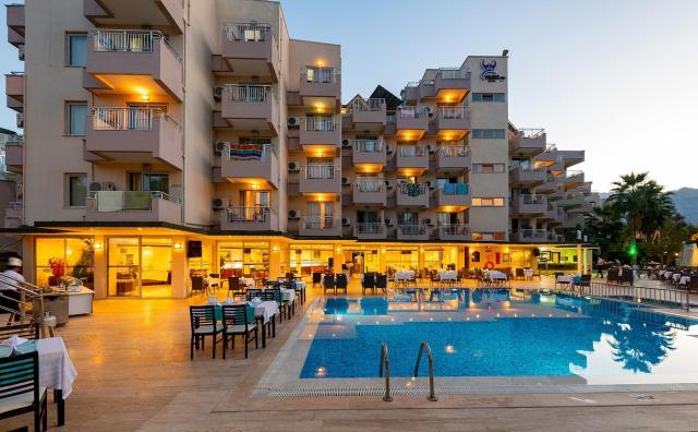 Viking Nona Beach Hotel