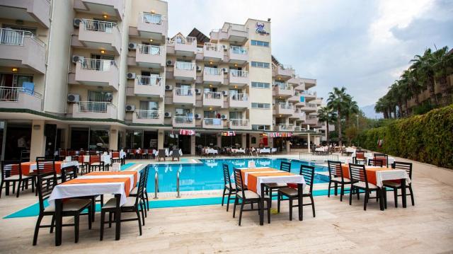 Viking Nona Beach Hotel
