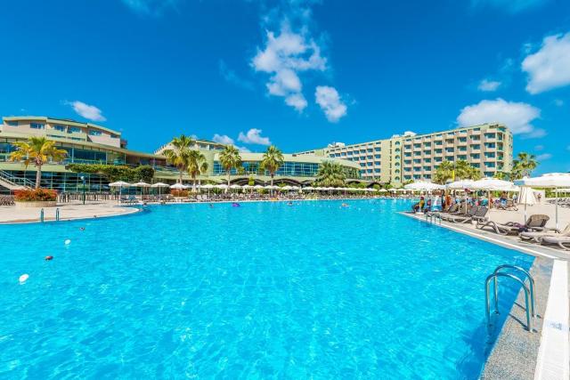 Von Resort Golden Coast