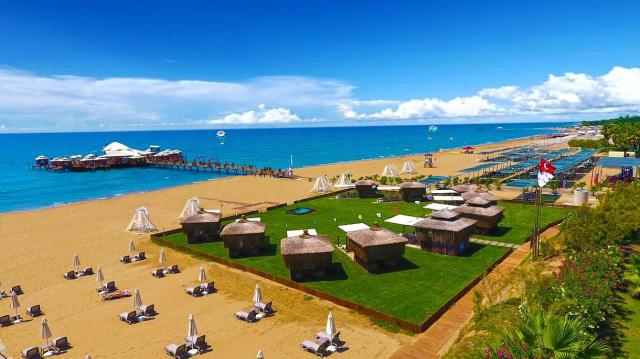 Von Resort Golden Coast