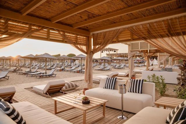 Liu Resorts
