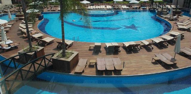 Meder Resort