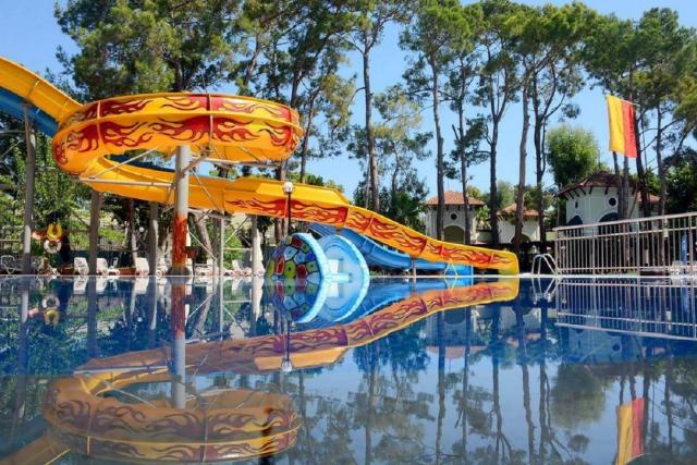 Meder Resort