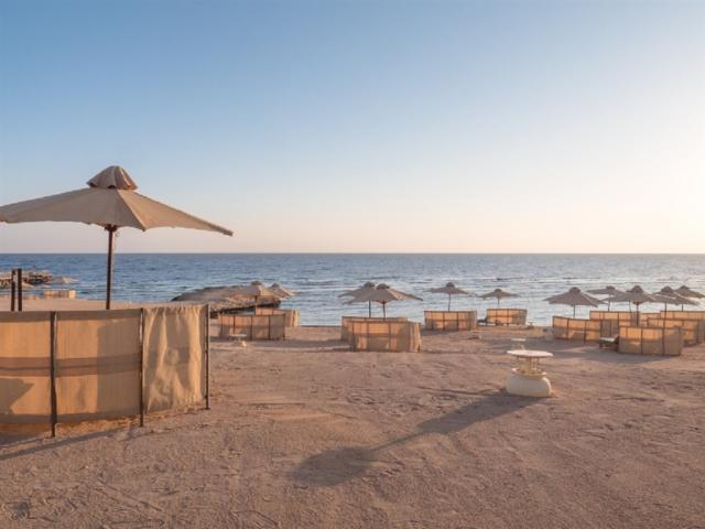 Serenity Alpha Beach