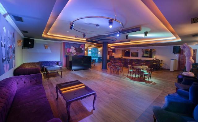 Antique Roman Palace Hotel
