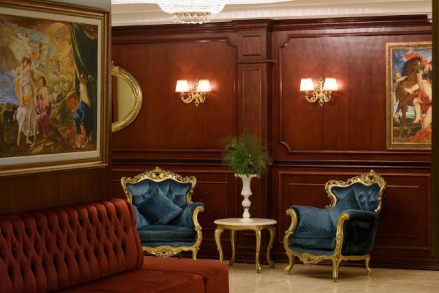 Antique Roman Palace Hotel
