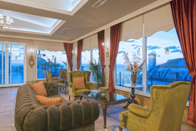 Antique Roman Palace Hotel