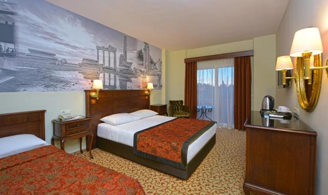 Antique Roman Palace Hotel