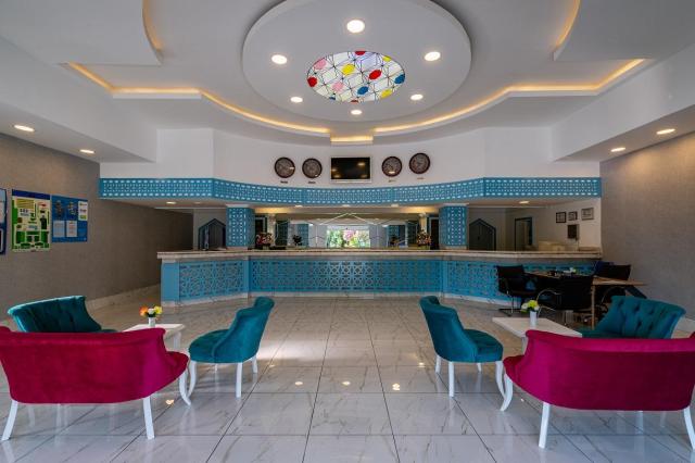 The Garden Beach Hotel 
