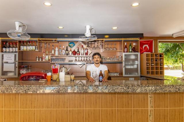Selenium Hotel