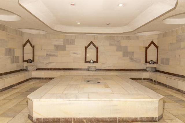 Selenium Hotel