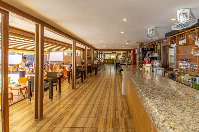 Selenium Hotel