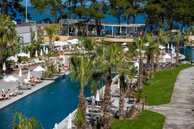 Akra Kemer