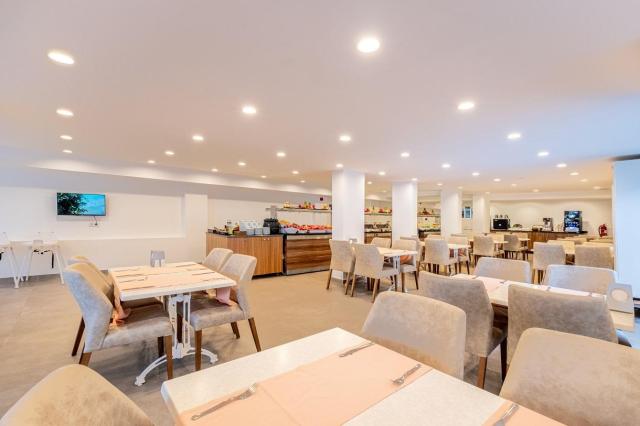 Viking Beach Hotel