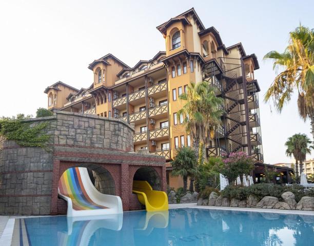 Villa Side Hotel
