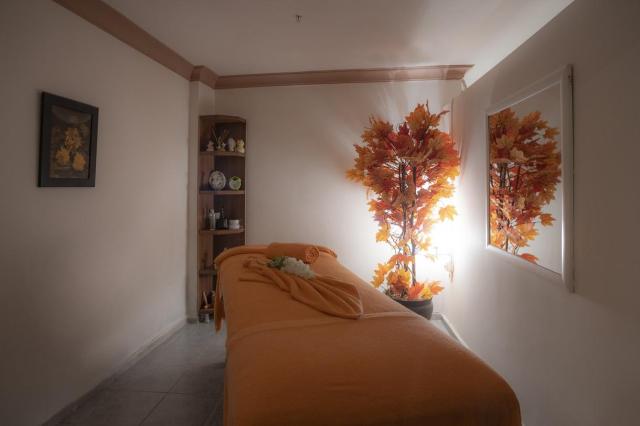 Villa Side Hotel