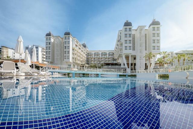 Kirman Hotels Sidera Luxury & Spa