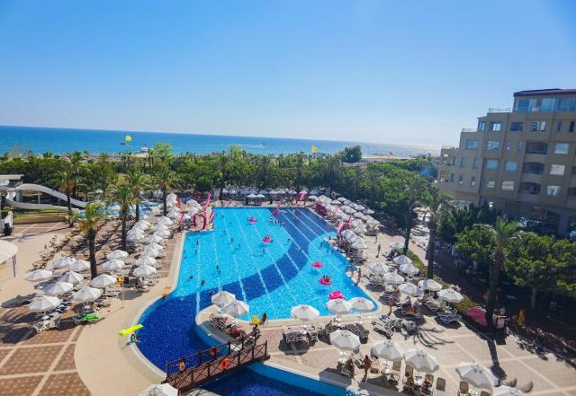 Selectum Family Resort Side