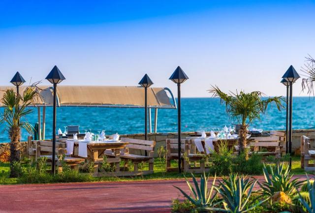 Club Mega Saray