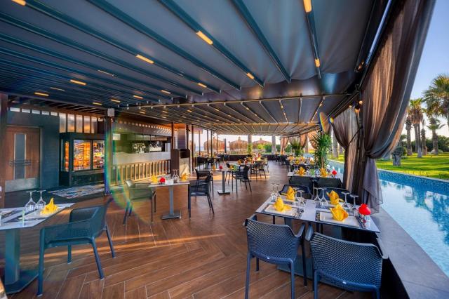 Club Mega Saray