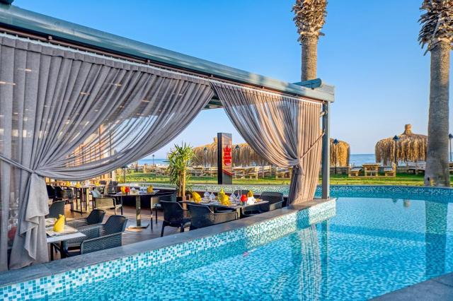 Club Mega Saray
