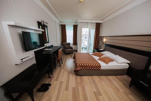 Rox Resort Hotel