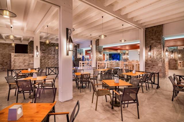 Gravel Hotels Selec