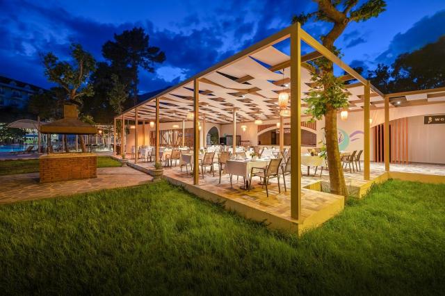 Gravel Hotels Selec