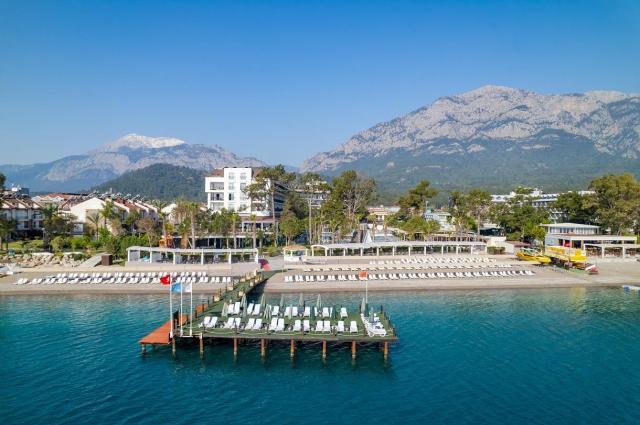 Gravel Hotels Selec