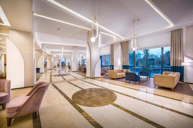 Gravel Hotels Selec