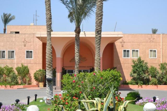 Pyramids Park Resort - Nílusi hajóút - Luxor