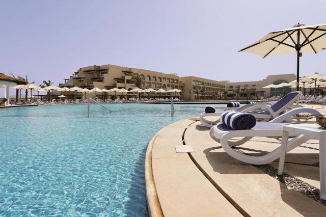 Helnan Dreamland - Nílusi hajóút - Movenpick Resort Soma Bay