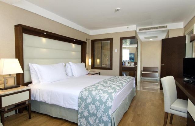 Ramada Plaza Hotel