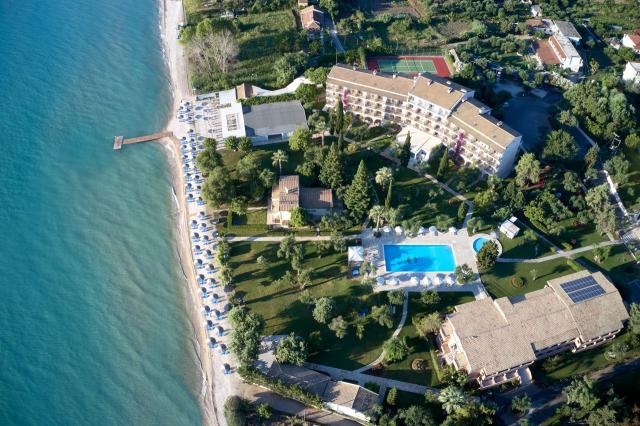 Delfinia Hotel 